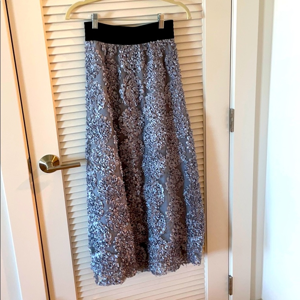 Chicwish 3D floral skirt